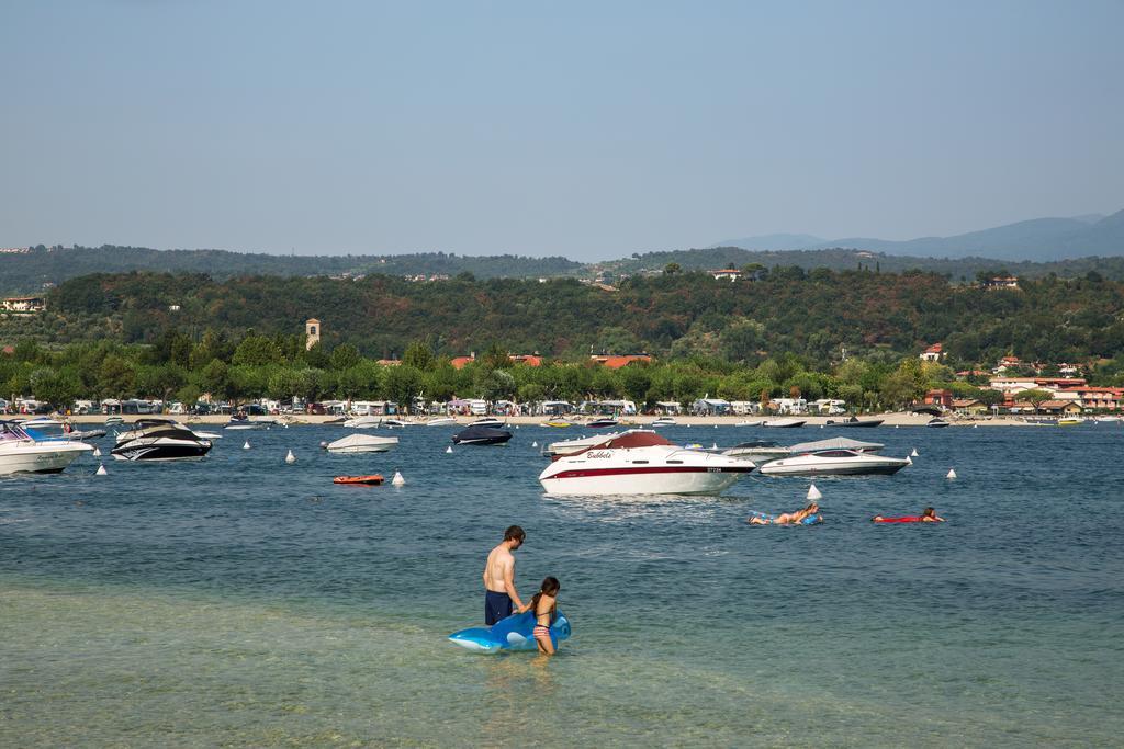 Camping La Rocca Manerba del Garda Exteriör bild
