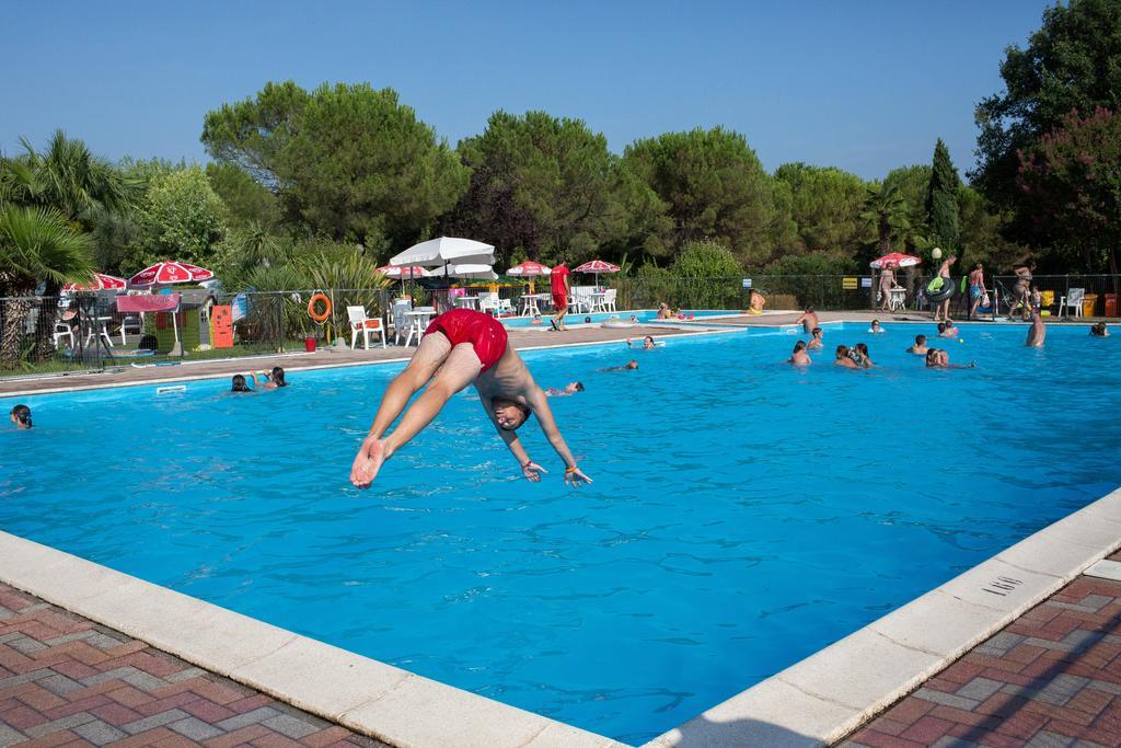 Camping La Rocca Manerba del Garda Exteriör bild